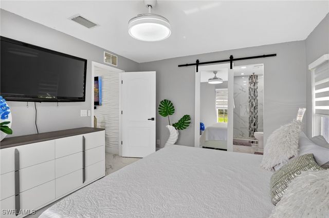 4453 43rd AVE NE, Naples, FL 34120