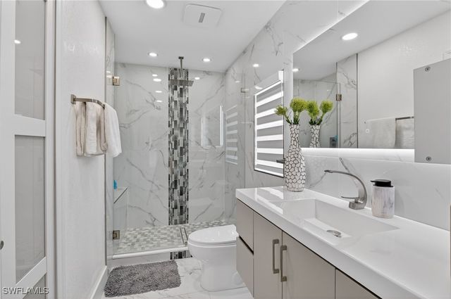 4453 43rd AVE NE, Naples, FL 34120