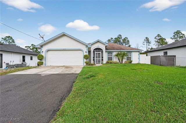 4453 43rd AVE NE, Naples, FL 34120