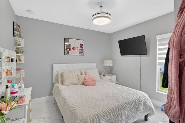 4453 43rd AVE NE, Naples, FL 34120