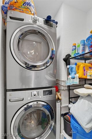 4453 43rd AVE NE, Naples, FL 34120