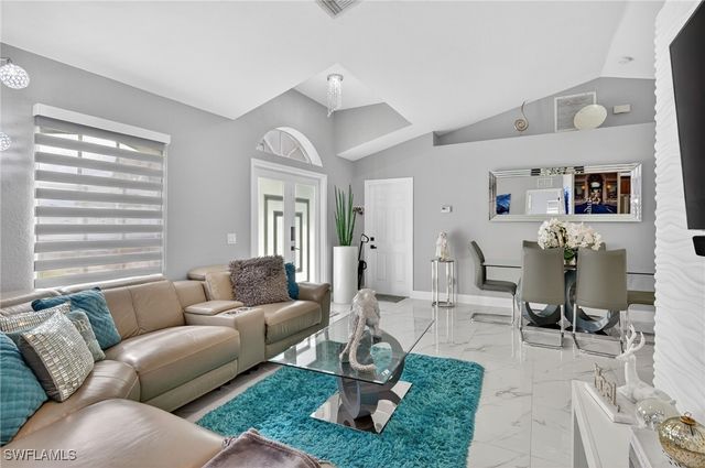 4453 43rd AVE NE, Naples, FL 34120