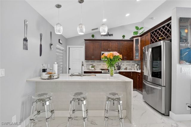 4453 43rd AVE NE, Naples, FL 34120