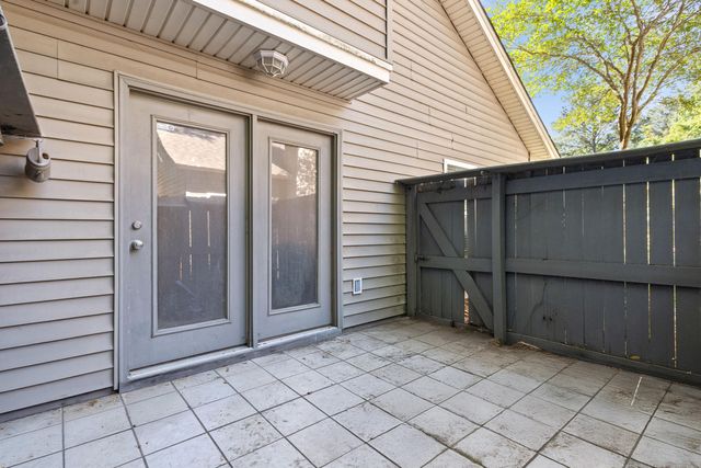 940 E Estates Boulevard O, Charleston, SC 29414