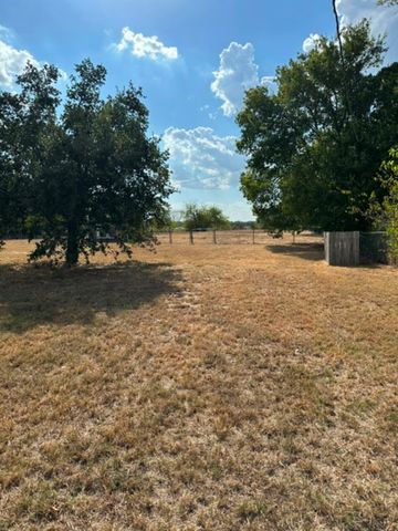 11110 N FM 1570, Greenville, TX 75402