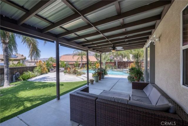 293 Captains Court, San Jacinto, CA 92583