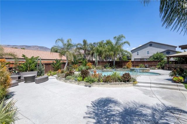 293 Captains Court, San Jacinto, CA 92583