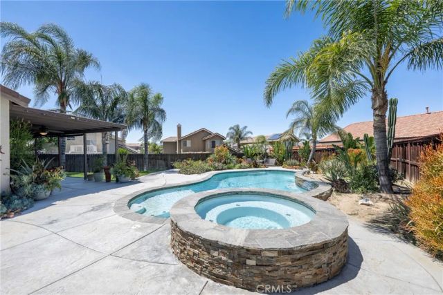 293 Captains Court, San Jacinto, CA 92583