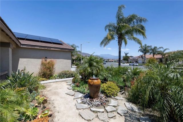 293 Captains Court, San Jacinto, CA 92583