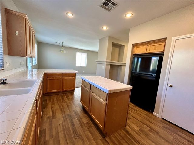 10064 San Gervasio Avenue, Las Vegas, NV 89147