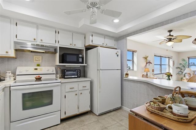 1270 GULF BOULEVARD 801, Clearwater Beach, FL 33767