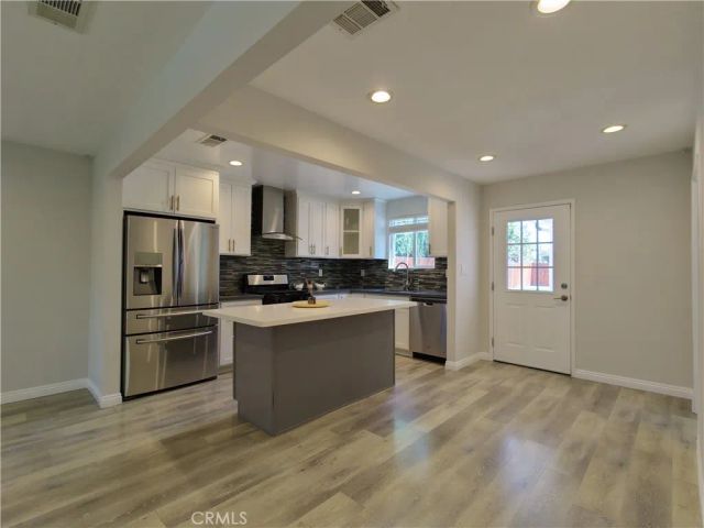 6928 Lubao Avenue, Winnetka, CA 91306