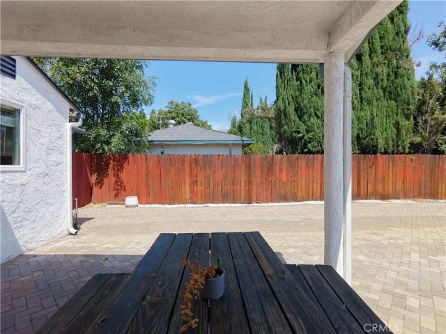6928 Lubao Avenue, Winnetka, CA 91306