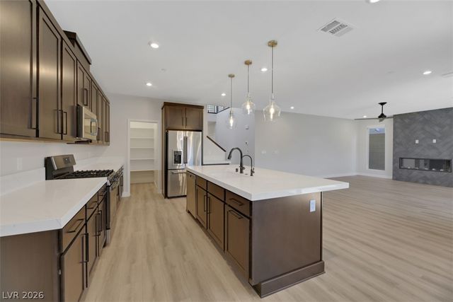 2611 Chance Canyon Street, Henderson, NV 89044