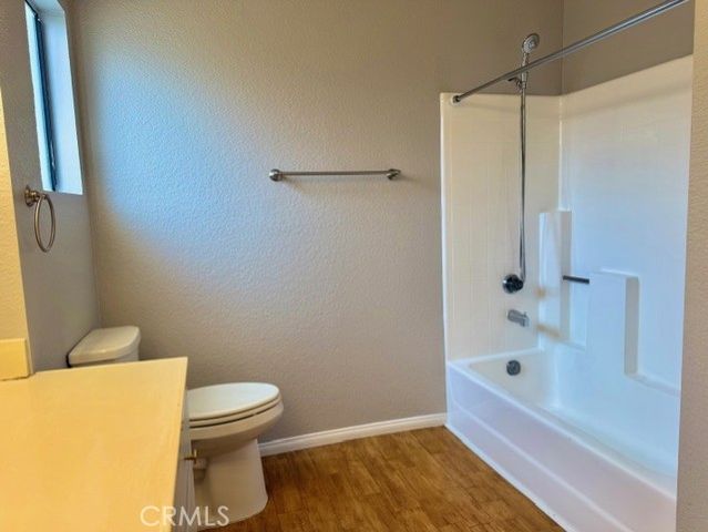 15111 Freeman 57, Lawndale, CA 90260