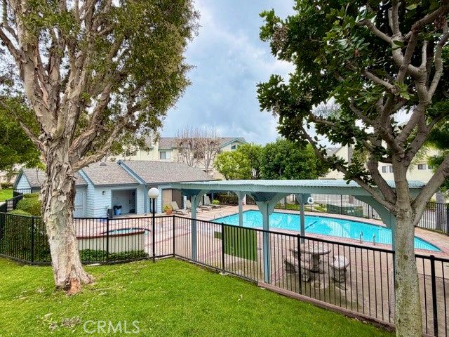 15111 Freeman 57, Lawndale, CA 90260