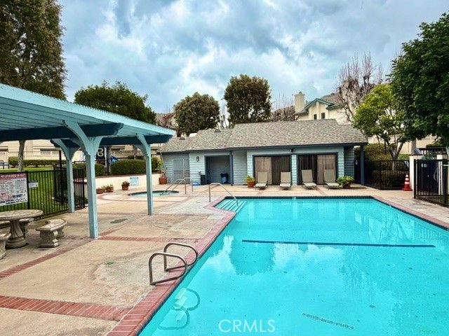 15111 Freeman 57, Lawndale, CA 90260