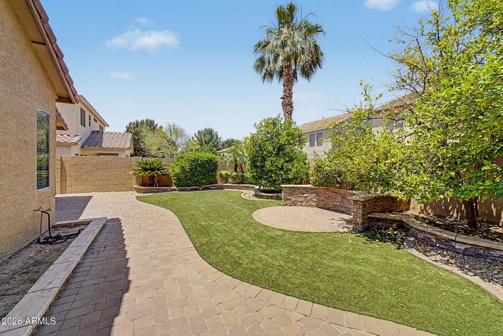Image 32 of property listing at 4516 E WILLET Street, Gilbert, AZ 85295