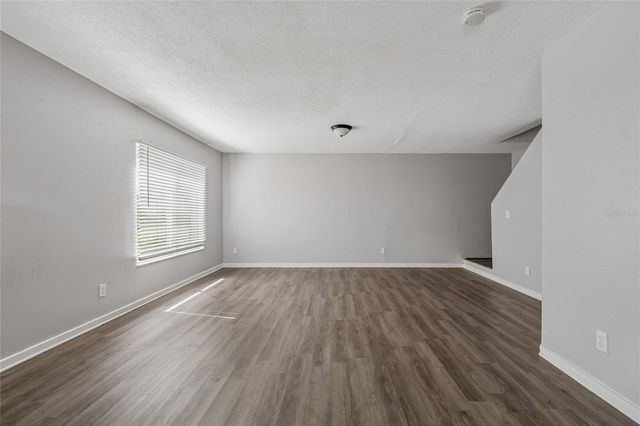 7402 E BANK DRIVE, Tampa, FL 33617