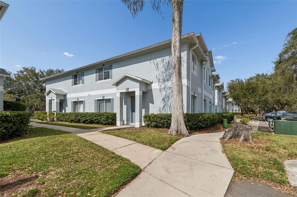 7402 E BANK DRIVE, Tampa, FL 33617