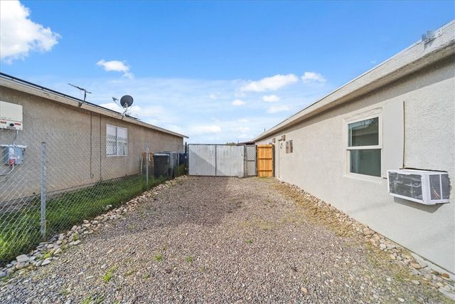 1800 Granada Drive, Bullhead City, AZ 86442