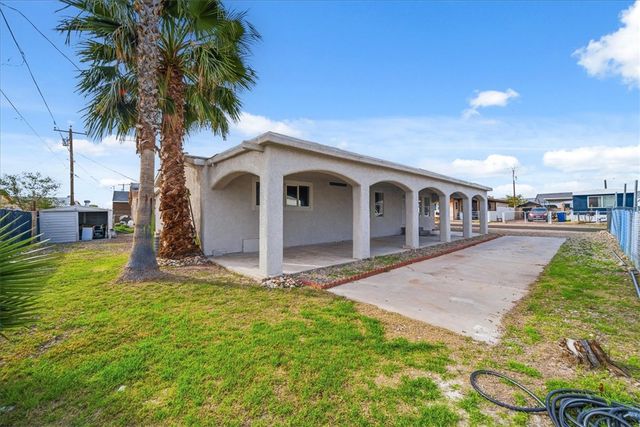 1800 Granada Drive, Bullhead City, AZ 86442