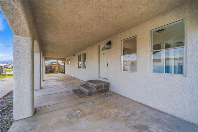 1800 Granada Drive, Bullhead City, AZ 86442