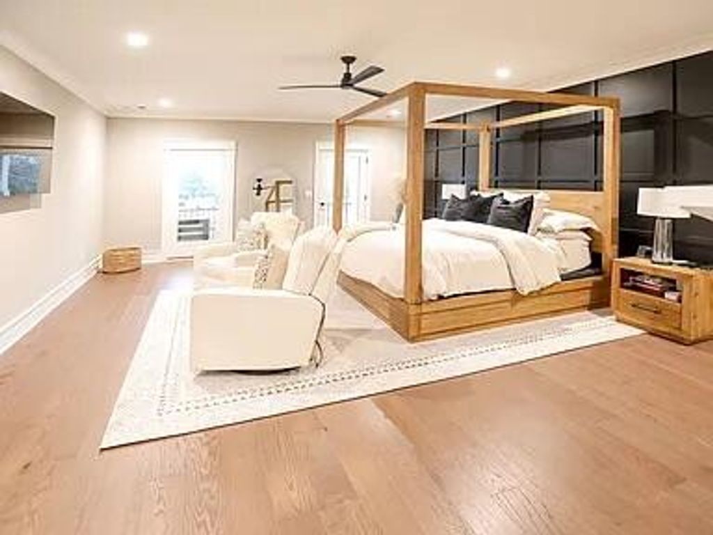 Image 19 of property listing at 219 Chapin Street, Greenville, SC 29605