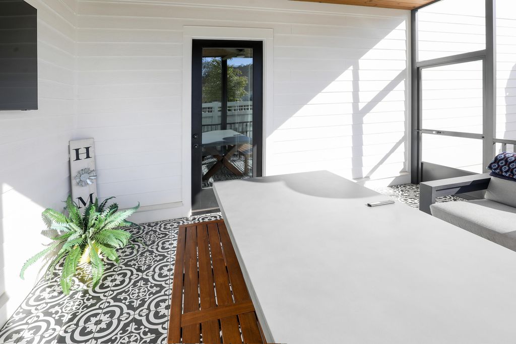 Image 40 of property listing at 219 Chapin Street, Greenville, SC 29605