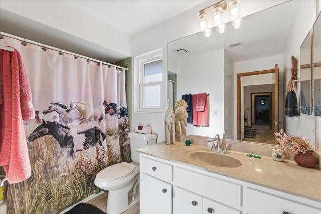 2 CLARENDON COURT S, Palm Coast, FL 32137