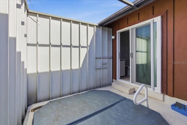 2 CLARENDON COURT S, Palm Coast, FL 32137