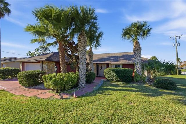 2 CLARENDON COURT S, Palm Coast, FL 32137