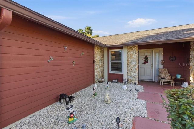 2 CLARENDON COURT S, Palm Coast, FL 32137