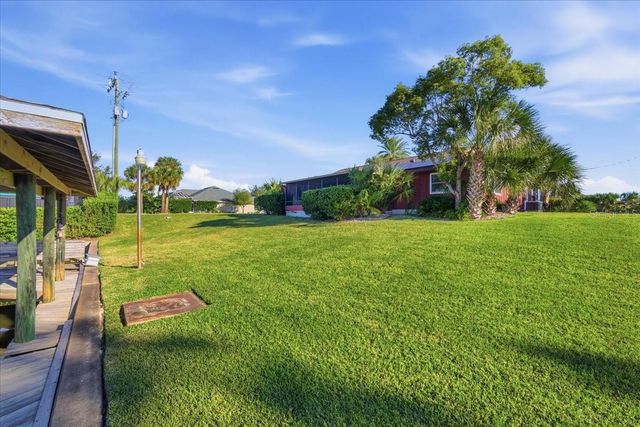 2 CLARENDON COURT S, Palm Coast, FL 32137