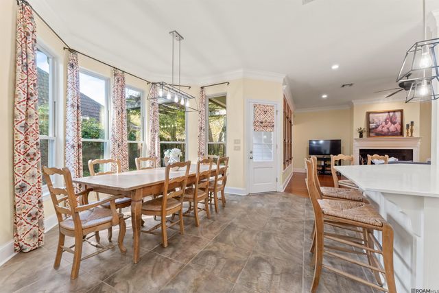 2102 Sassy Ln, Baton Rouge, LA 70808