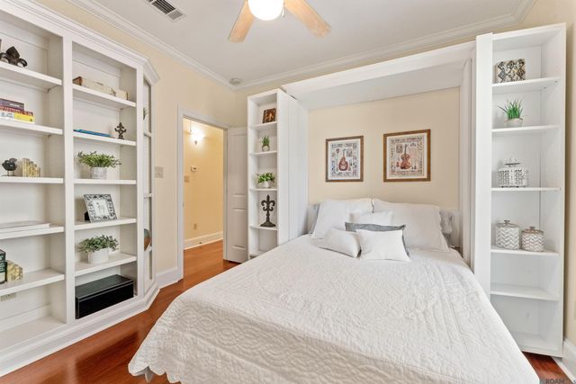 2102 Sassy Ln, Baton Rouge, LA 70808