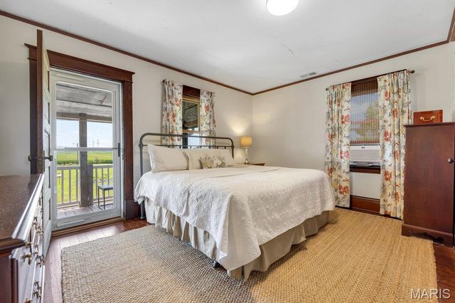 6036 Black Walnut Road, St Charles, MO 63301