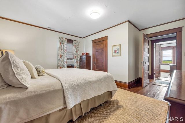 6036 Black Walnut Road, St Charles, MO 63301