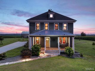 6036 Black Walnut Road, St Charles, MO 63301