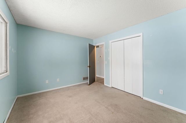 11332 Ibis Street NW, Coon Rapids, MN 55433