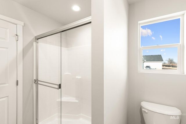 7047 E Amber Springs St, Nampa, ID 83687