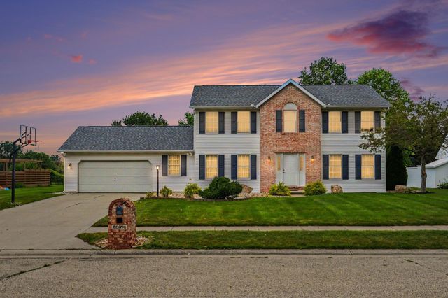 58674 Baugo Crossing, Elkhart, IN 46517