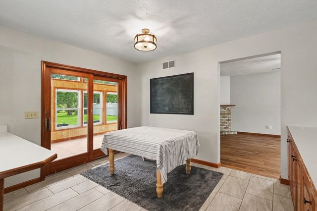 58674 Baugo Crossing, Elkhart, IN 46517