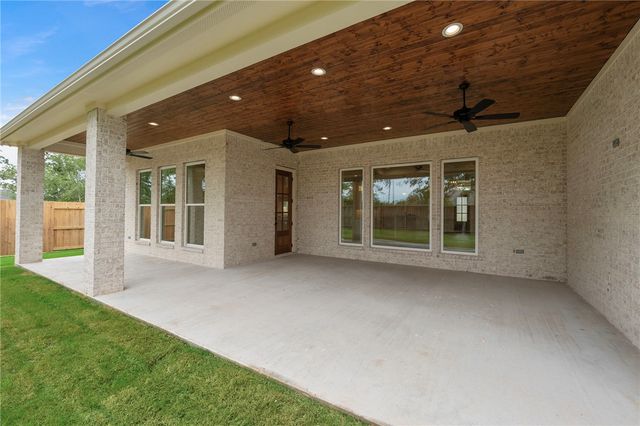 1725 Hidalgo Pass Court, College Station, TX 77845