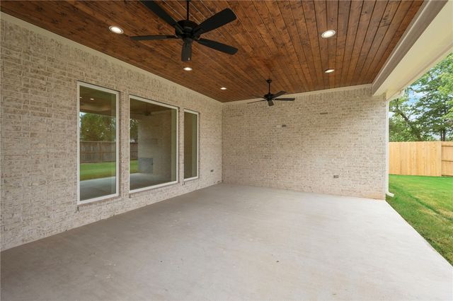 1725 Hidalgo Pass Court, College Station, TX 77845