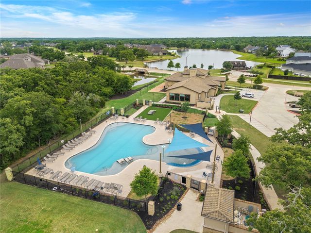 1725 Hidalgo Pass Court, College Station, TX 77845