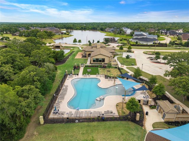 1725 Hidalgo Pass Court, College Station, TX 77845