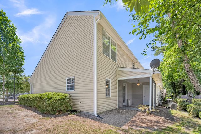 3000 Poplar Grove Place, Summerville, SC 29483