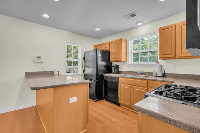 3000 Poplar Grove Place, Summerville, SC 29483