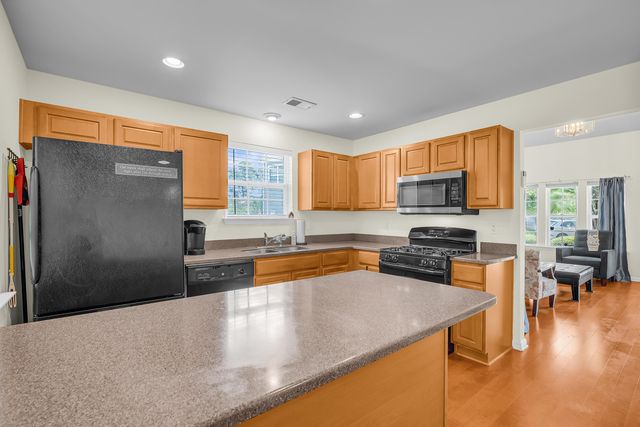 3000 Poplar Grove Place, Summerville, SC 29483